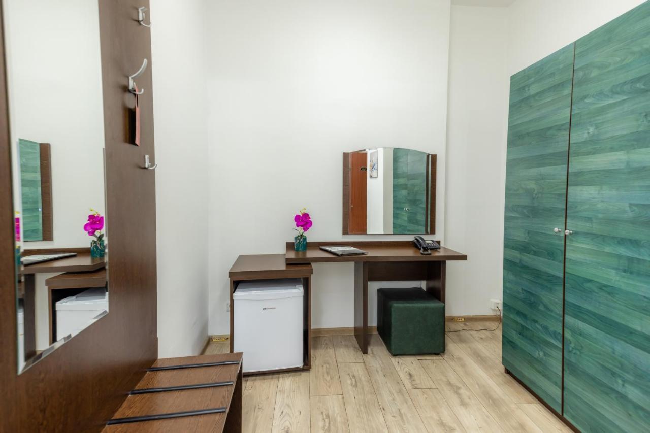 Hotel Sir Lujerului Bukareszt Zewnętrze zdjęcie